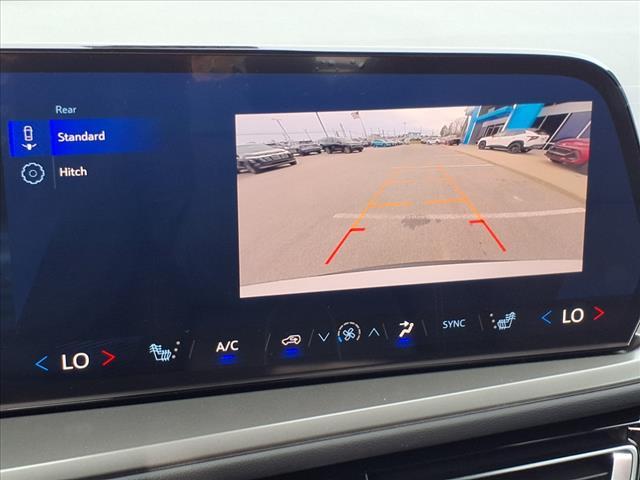 new 2025 Chevrolet Traverse car, priced at $42,345