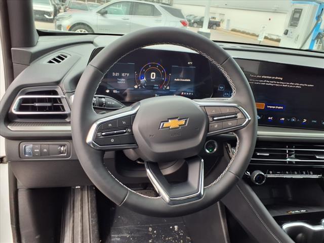 new 2025 Chevrolet Traverse car, priced at $42,345