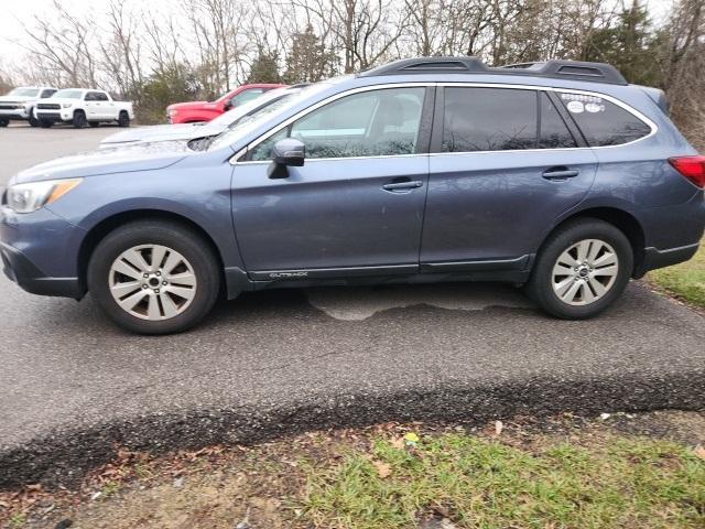 used 2016 Subaru Outback car