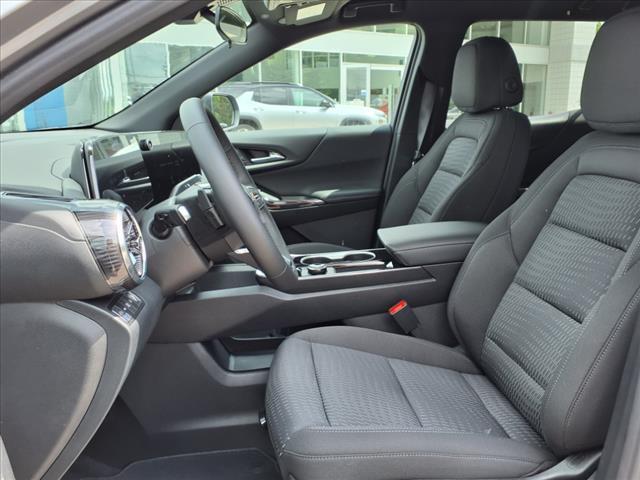 new 2026 Chevrolet Equinox car, priced at $28,995
