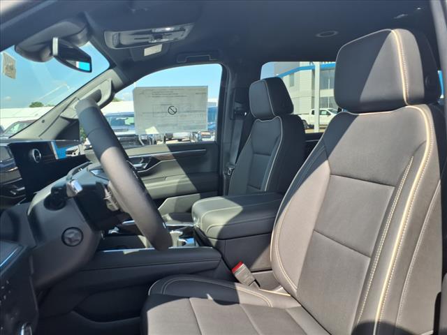 new 2025 Chevrolet Tahoe car, priced at $77,804
