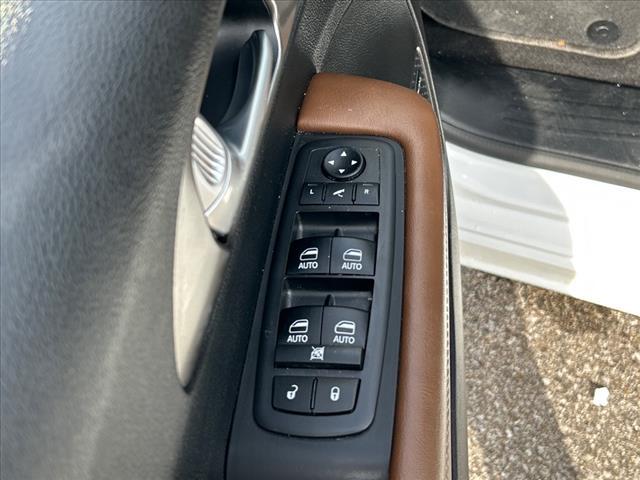 used 2019 Chrysler Pacifica car, priced at $23,357