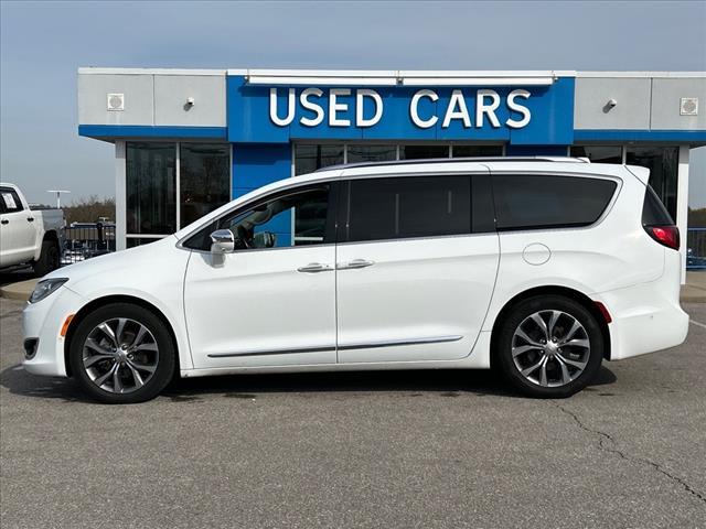 used 2019 Chrysler Pacifica car, priced at $23,357