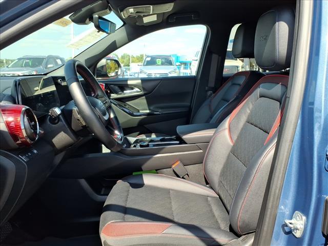 used 2025 Chevrolet Equinox car, priced at $30,249