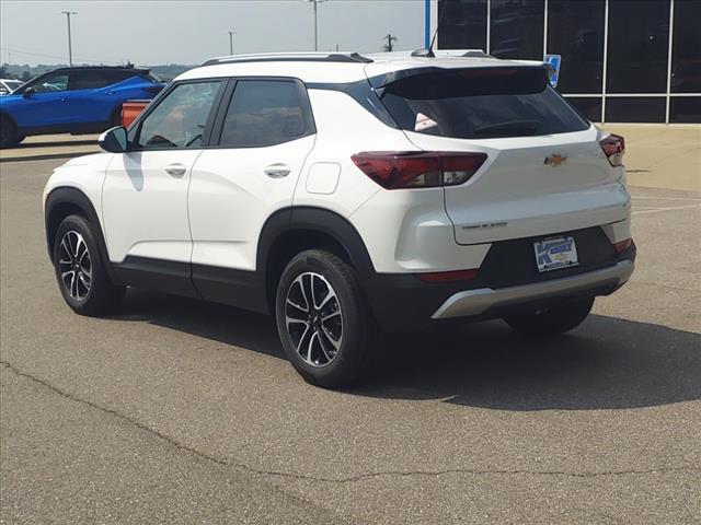 new 2025 Chevrolet TrailBlazer car, priced at $24,876