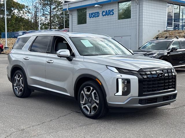 used 2025 Hyundai Palisade car, priced at $44,999