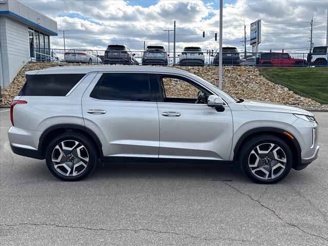 used 2025 Hyundai Palisade car, priced at $44,999