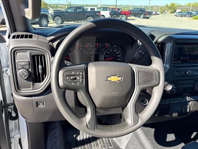 new 2026 Chevrolet Silverado 1500 car, priced at $33,520