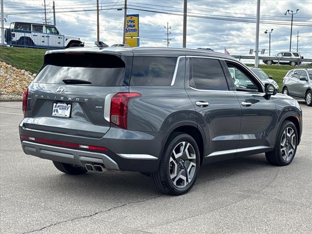 used 2025 Hyundai Palisade car, priced at $44,999