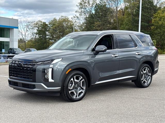 used 2025 Hyundai Palisade car, priced at $44,999