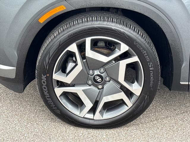 used 2025 Hyundai Palisade car, priced at $44,999