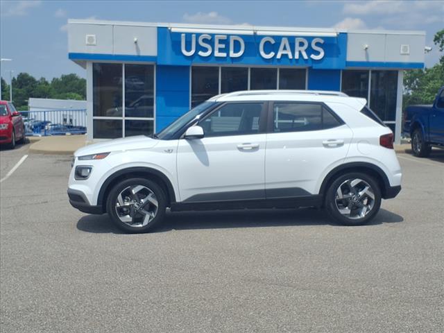 used 2022 Hyundai Venue car, priced at $20,149