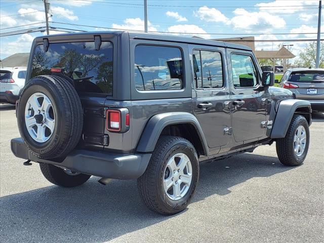 used 2021 Jeep Wrangler Unlimited car, priced at $27,313