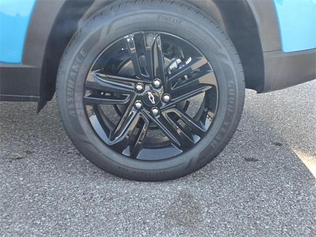 new 2025 Chevrolet Trax car, priced at $25,190