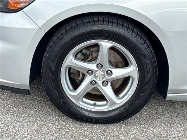 used 2018 Chevrolet Malibu car, priced at $12,895