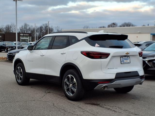 new 2025 Chevrolet Blazer car, priced at $38,742