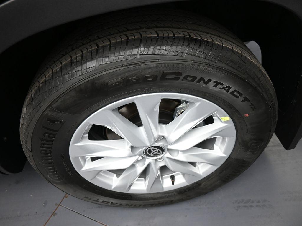 new 2026 Toyota Corolla Cross car, priced at $31,399