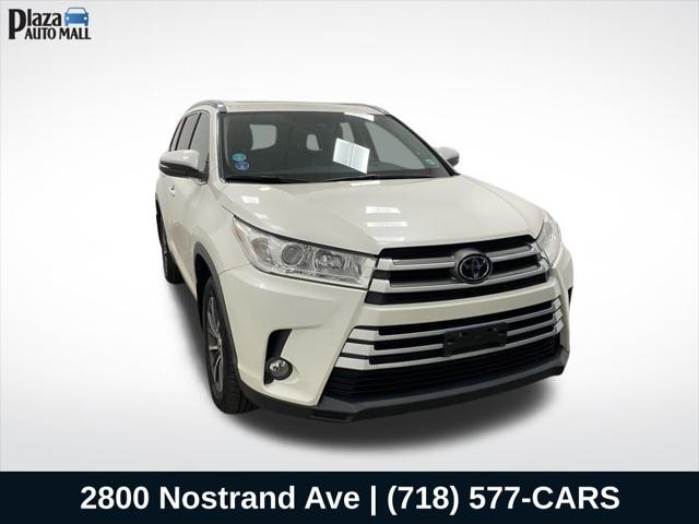 used 2019 Toyota Highlander car, priced at $29,523