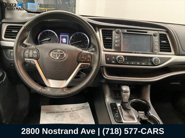 used 2019 Toyota Highlander car, priced at $29,523