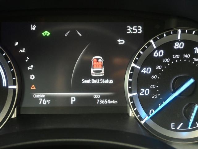 used 2022 Toyota Highlander Hybrid car, priced at $36,500