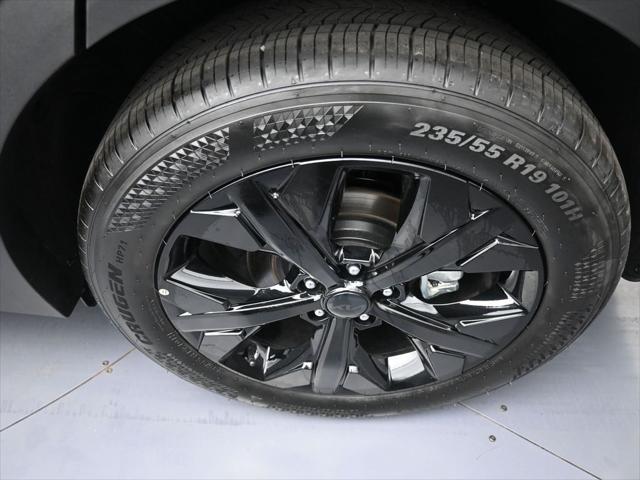 new 2025 Kia Sportage car, priced at $35,215
