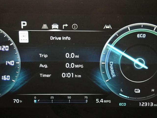 used 2023 Kia Sportage Hybrid car, priced at $32,400