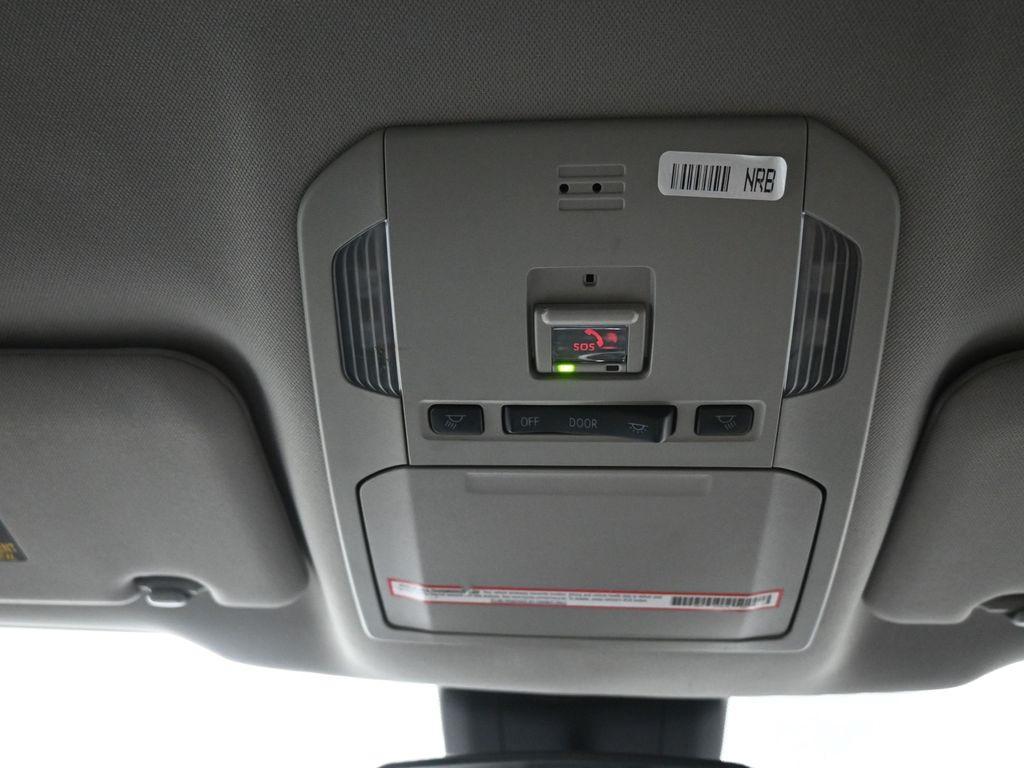 used 2022 Toyota Highlander car, priced at $29,500