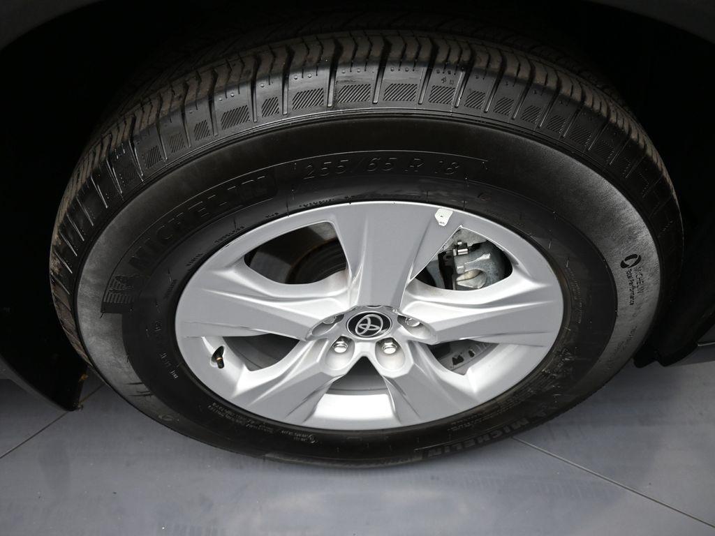 used 2025 Toyota Highlander car, priced at $45,000