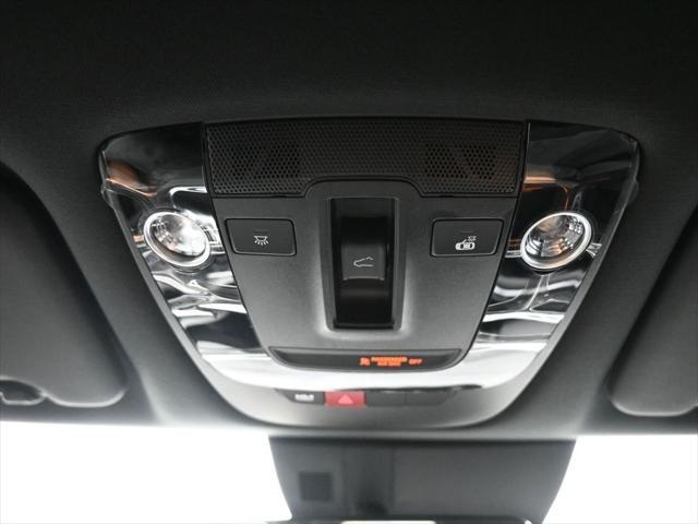 new 2025 Kia Sportage car, priced at $40,110