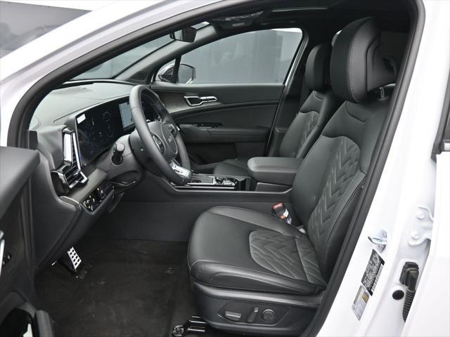 new 2025 Kia Sportage car, priced at $40,110