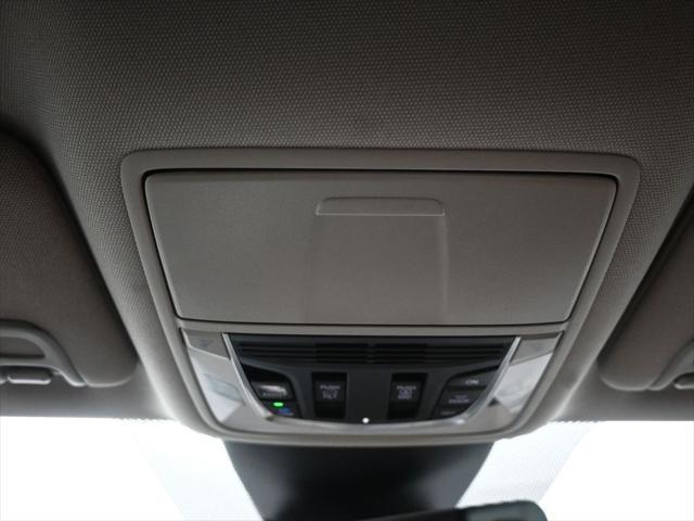 used 2023 Acura MDX car, priced at $43,500