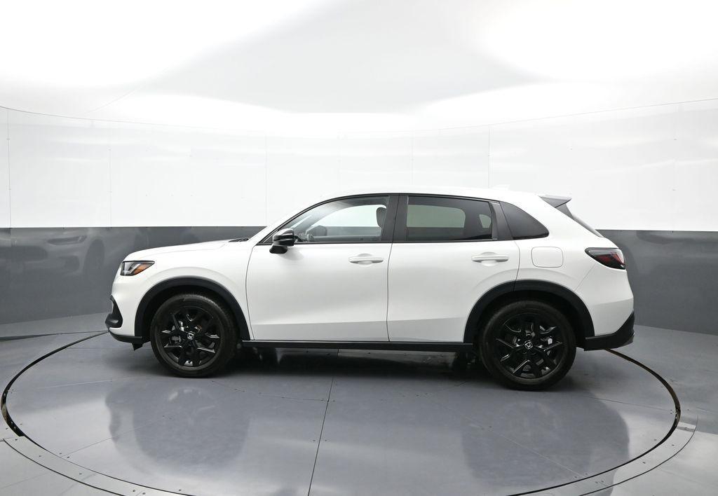 used 2025 Honda HR-V car, priced at $25,700