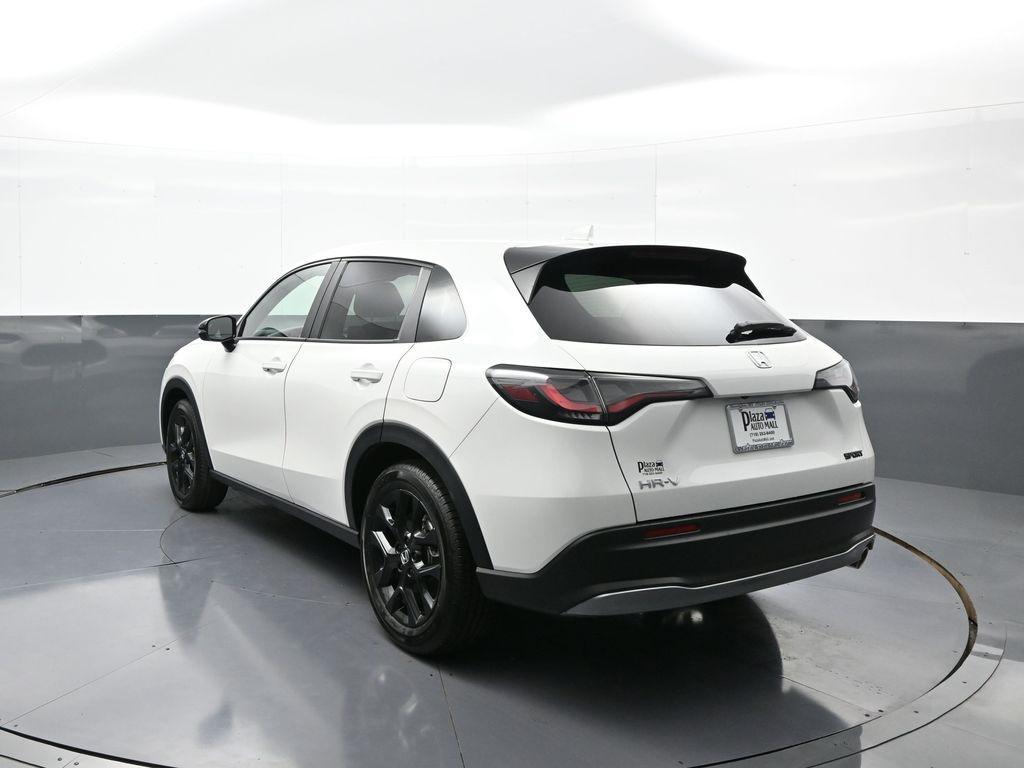 used 2025 Honda HR-V car, priced at $25,700