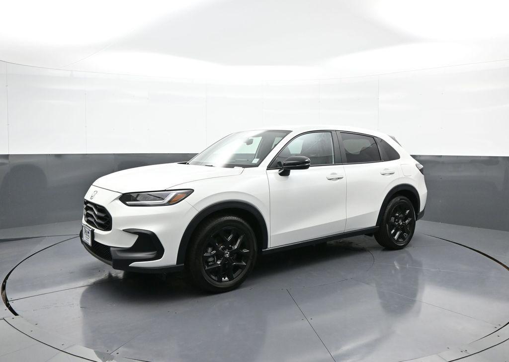 used 2025 Honda HR-V car, priced at $25,700