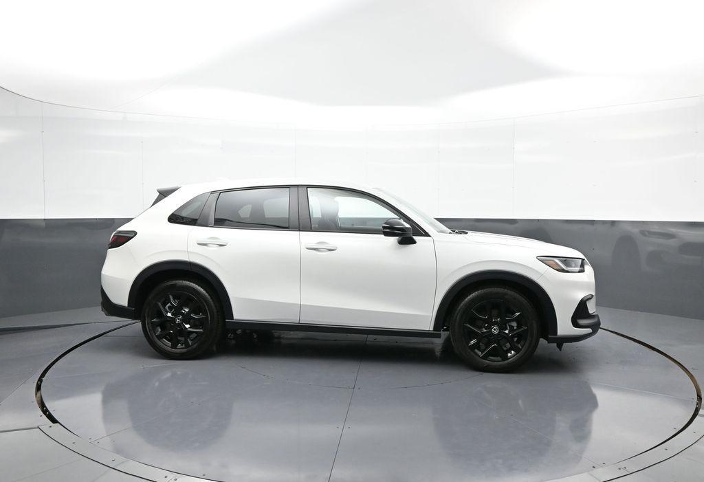used 2025 Honda HR-V car, priced at $25,700