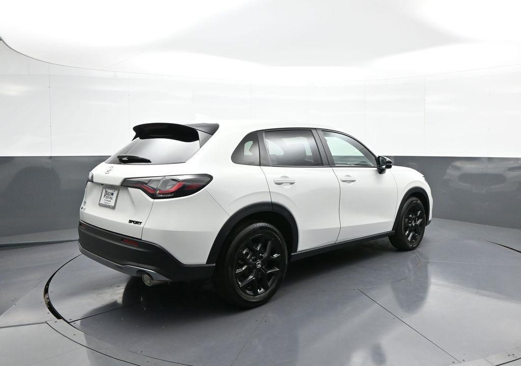 used 2025 Honda HR-V car, priced at $25,700