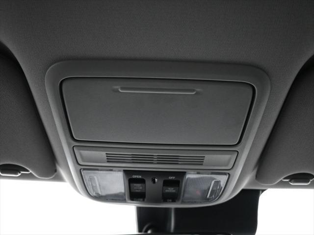 used 2022 Honda Pilot car, priced at $31,000