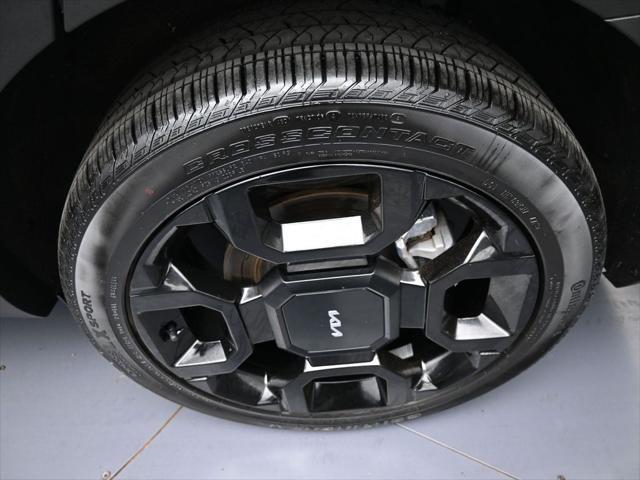 used 2024 Kia Sorento car, priced at $41,500