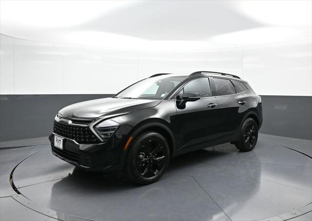 used 2025 Kia Sportage car, priced at $32,000