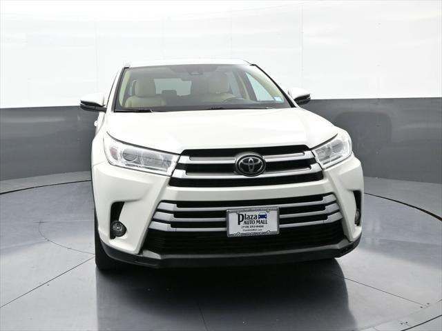 used 2018 Toyota Highlander car, priced at $26,500