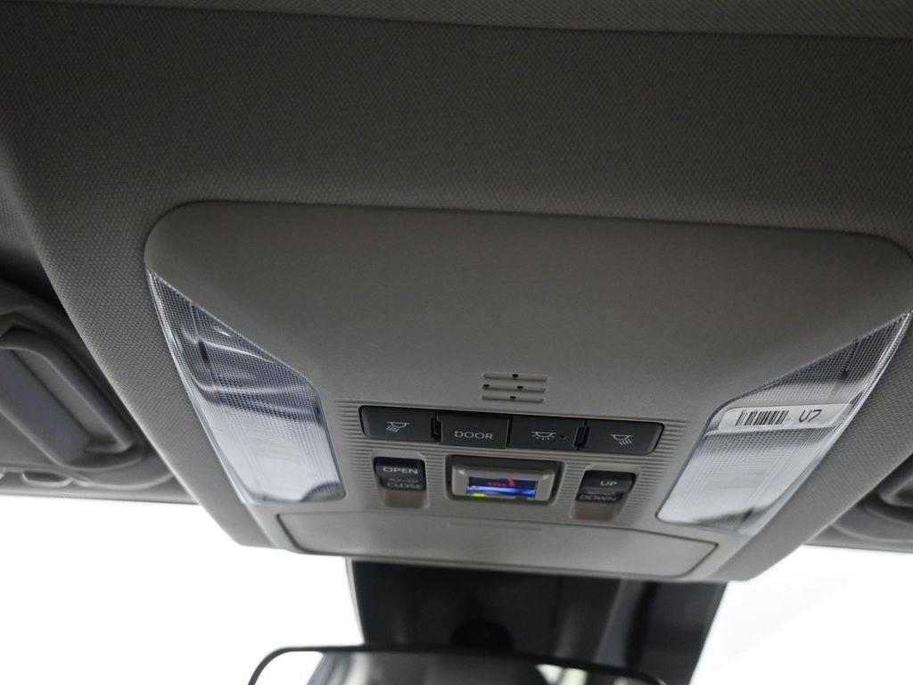 new 2025 Toyota RAV4 car