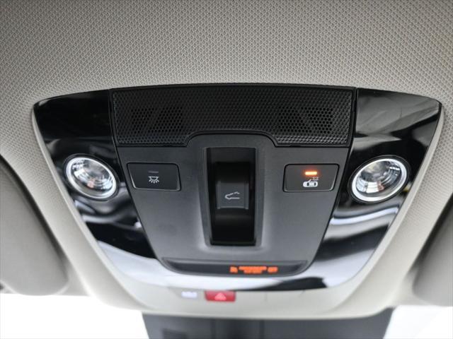 used 2024 Kia Sorento car, priced at $38,000