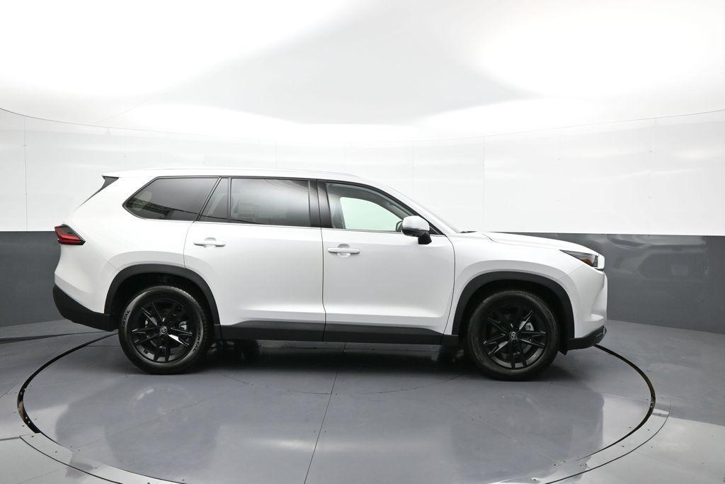 new 2025 Toyota Grand Highlander car