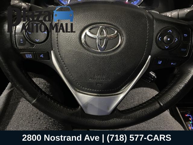 used 2018 Toyota Corolla car, priced at $19,104