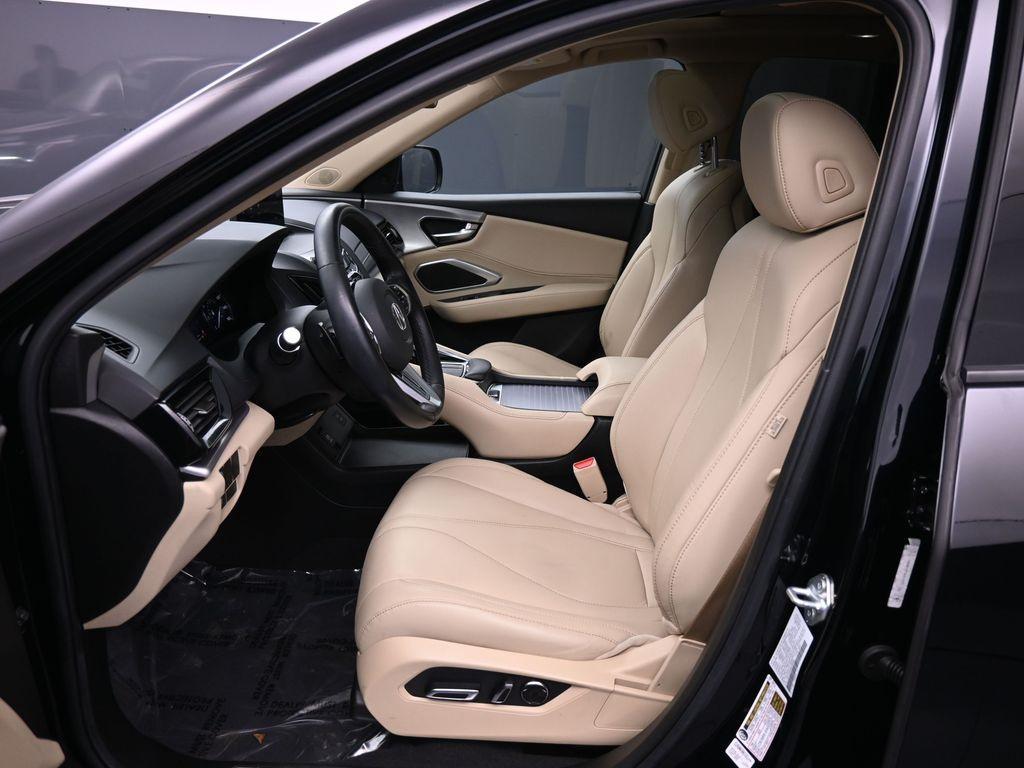 used 2024 Acura RDX car, priced at $33,000