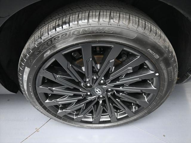 used 2024 Hyundai Santa Fe car, priced at $41,000