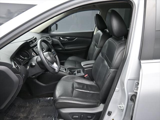 used 2019 Nissan Rogue car, priced at $19,500