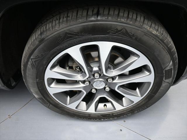 used 2018 Jeep Grand Cherokee car, priced at $18,000