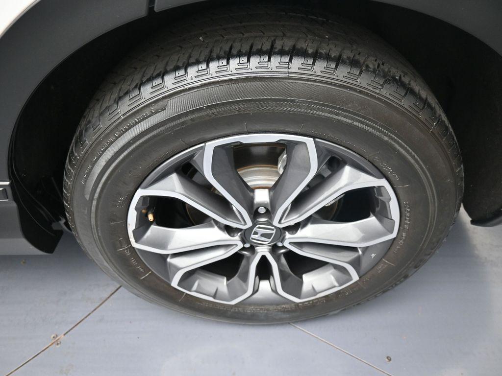 used 2022 Honda CR-V car, priced at $28,000