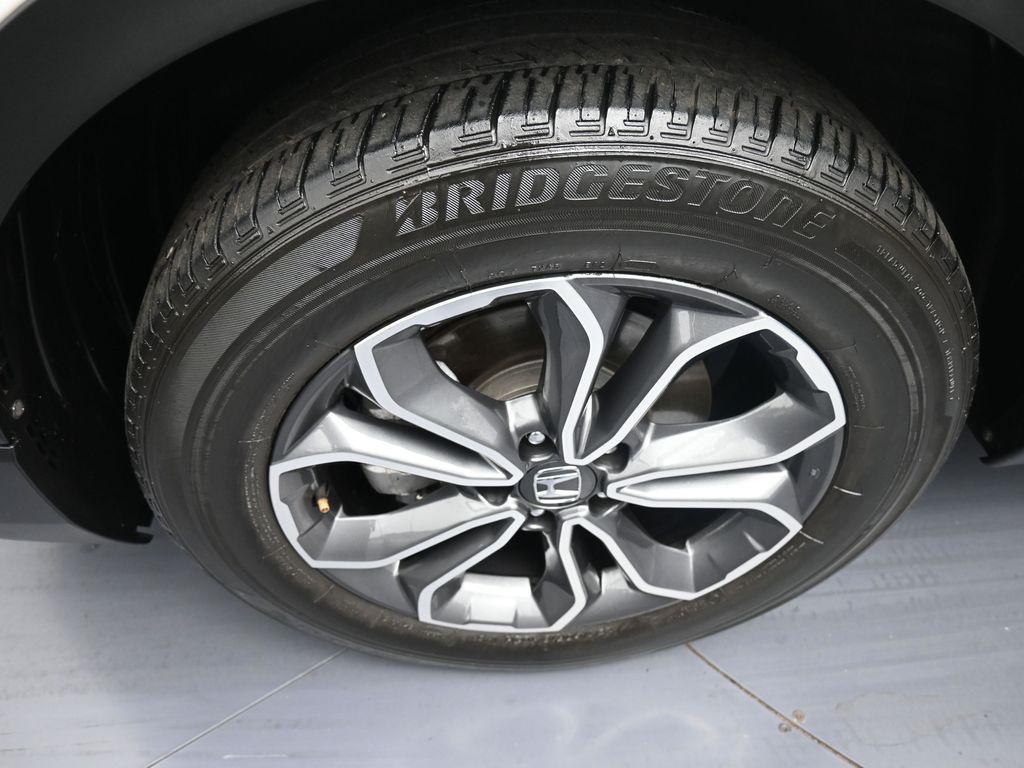 used 2022 Honda CR-V car, priced at $28,000